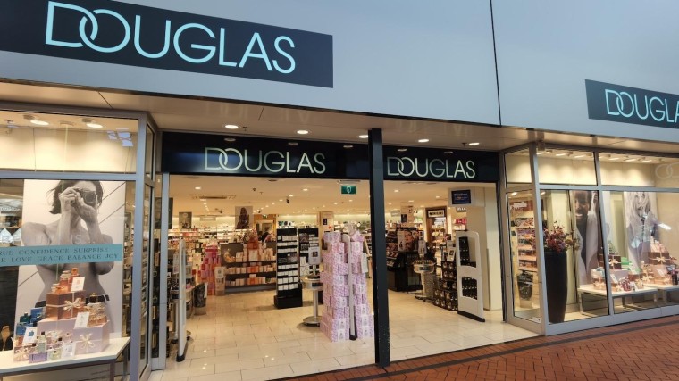 CVC brengt parfumerieketen Douglas naar de beurs