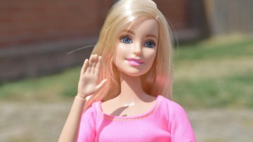 Bedrijf achter Barbie zet zichzelf te koop