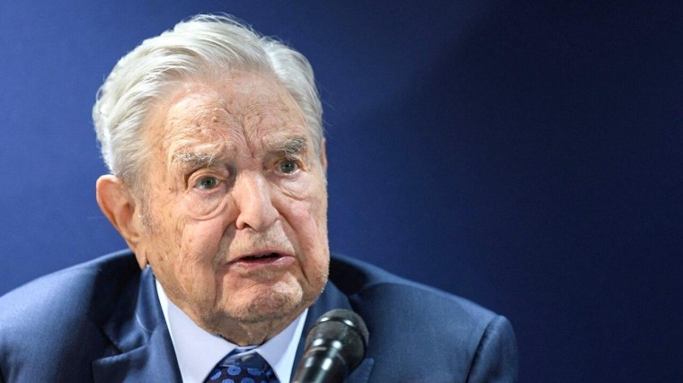 George Soros doet imperium over aan zoon Alex