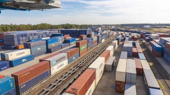 HHLA Metrans neemt Poolse vervoerder over