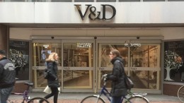 V&D slaat weer aan het overnemen