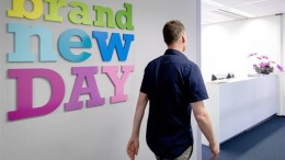 Brand New Day dumpt pensioenen en verzekeringen