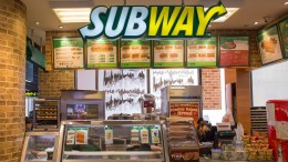 Kopers verdringen zich voor kwakkelend Subway