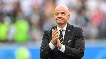 Europese Commissie bemoeit zich met verkoopplannen deel FIFA