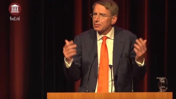 Bekijk de toespraak van Jan-Louis Burggraaf bij Forum voor Democratie