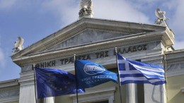 Griekenland gooit nationale banken in de verkoop