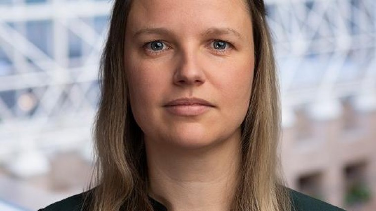 Chantalle Schoegje wordt notaris en partner bij Hogan Lovells