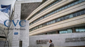 CVC Capital bereidt een beursgang voor