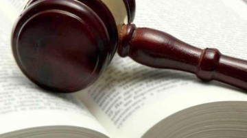 Advies gevraagd over verbod trustkantoren op werken voor Russen