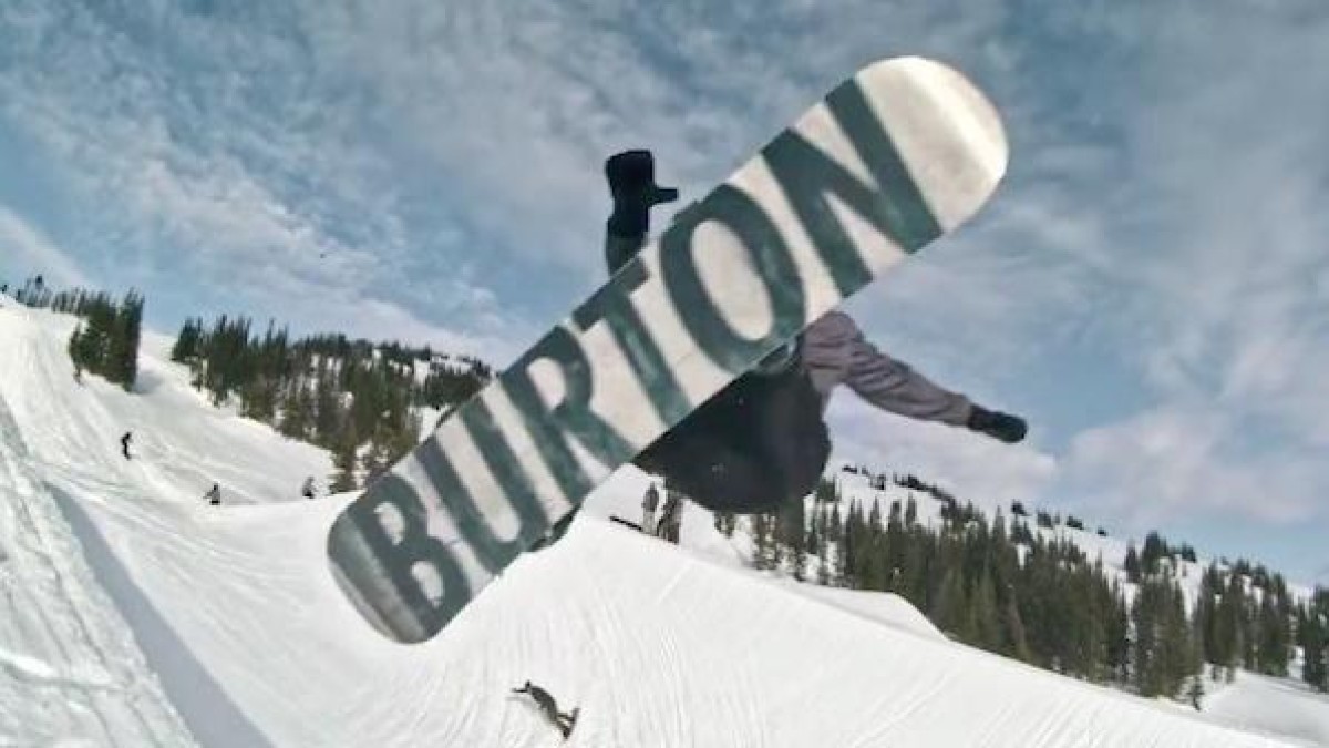 Snowboardfabrikant Burton staat te koop