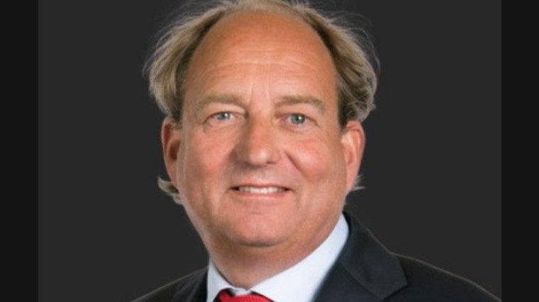 In memoriam Ewald van Hamersveld