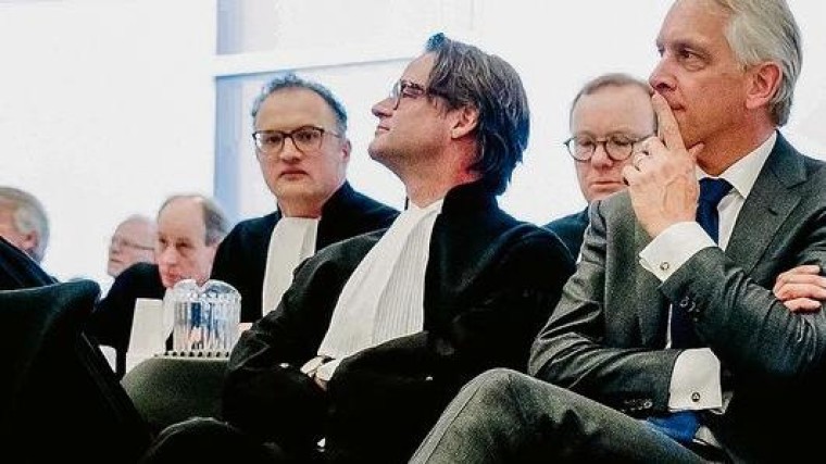 De litigationkanonnen van Stibbe, Van Doorne, Allen & Overy, De Brauw, Linklaters en DLA in de strijd om TMG