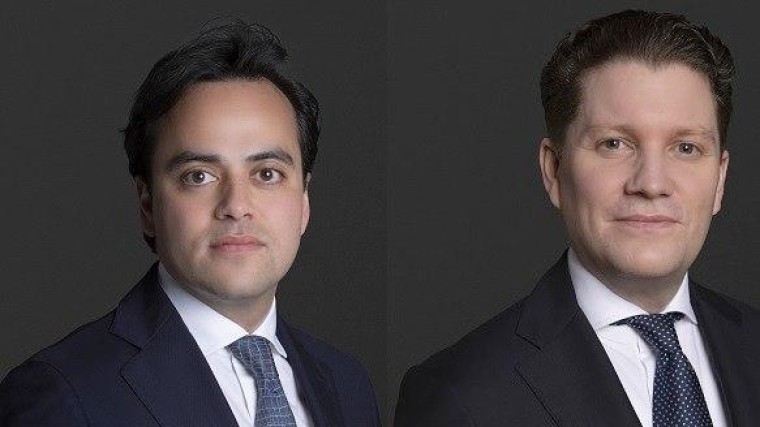 Simmons & Simmons trekt twee partners aan