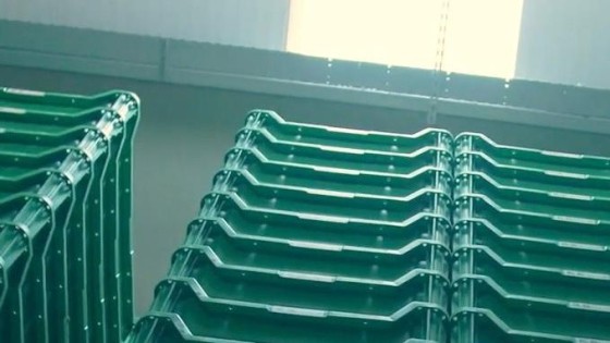 Nederlandse meelwormenkweker in Franse handen