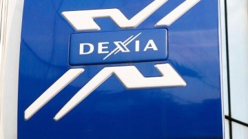 Dexia verpatst winkeldochter aan Italiaanse bank