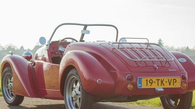 Dochter Lee Towers koopt Nederlandse autofabriek