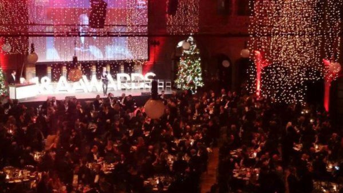 M&A Awards 2015: prijzenregen in luxe feeststemming