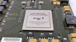 Intel stoot groot belang in chipmaker Altera af