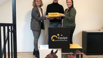Yellow Hive gaat voortaan ook per paard