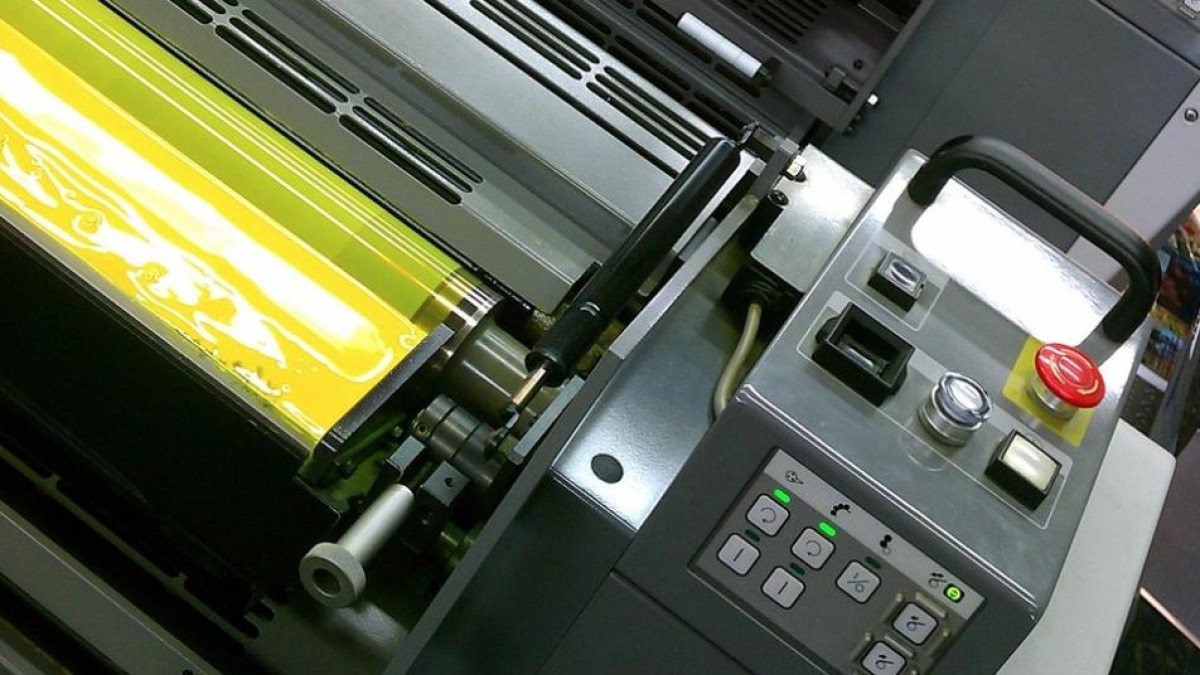 BlueMill stapt in de grafische industrie met twee bedrijven