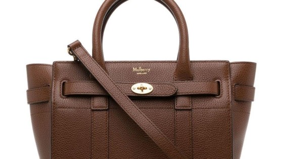 Britse miljardair in gevecht om deal over een handtasje