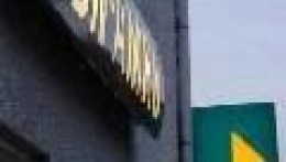 Beursgang ABN Amro uitgesteld wegens verhogingen salaris