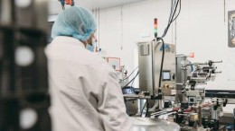 Maaltijdfabrikant Maitre in handen van Van Loon