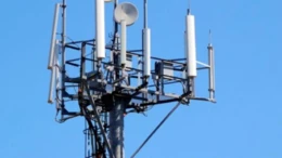 VodafoneZiggo doet zendmasten van de hand voor 670 miljoen euro