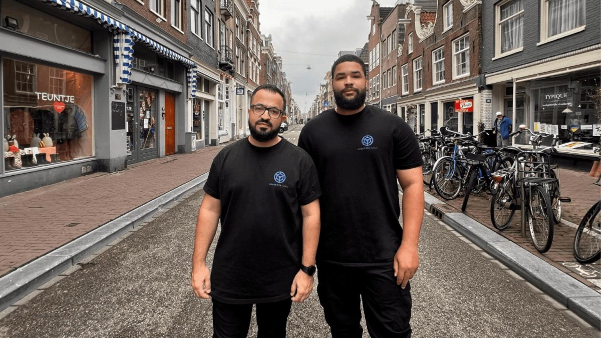 AI-bedrijf voor taal haalt anderhalf miljoen op