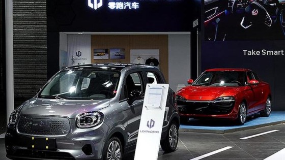 Stellantis steekt anderhalf miljard in Chinese EV-fabrikant