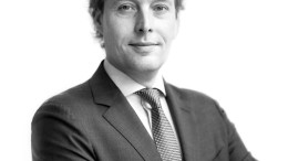 Wieger ten Hove beëdigd als notaris