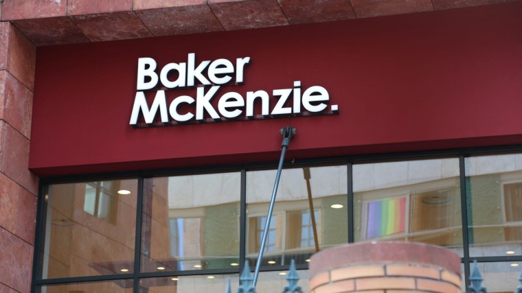 'Minder geld naar Nederlandse overnames'