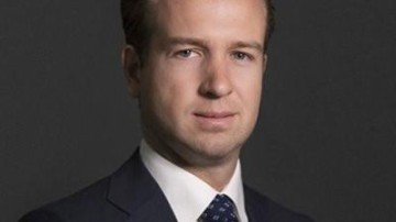 Max Oosterom naar CORP.