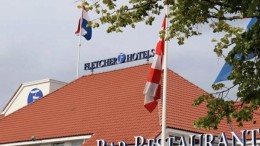 Fletcher neemt drie hotels over