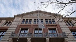 Saxo Bank blaast plannen voor beursgang Amsterdam af