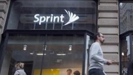 'Sprint spreekt met T-Mobile US over fusie'