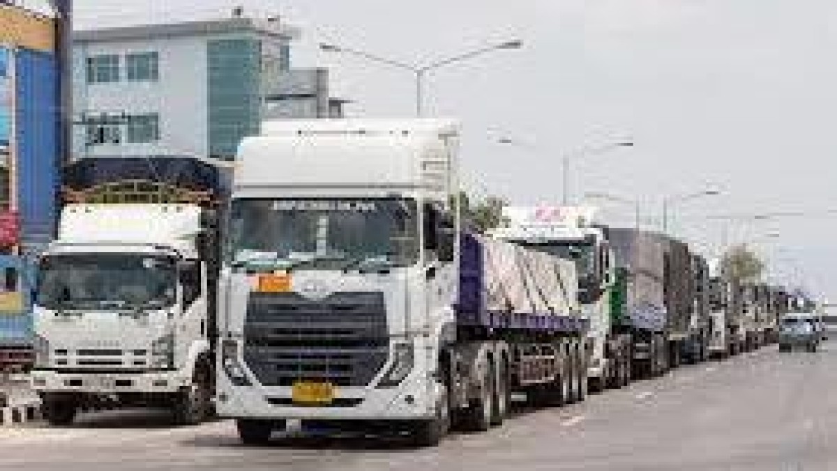 Gruber Logistics en Universal Transport gaan samen verder
