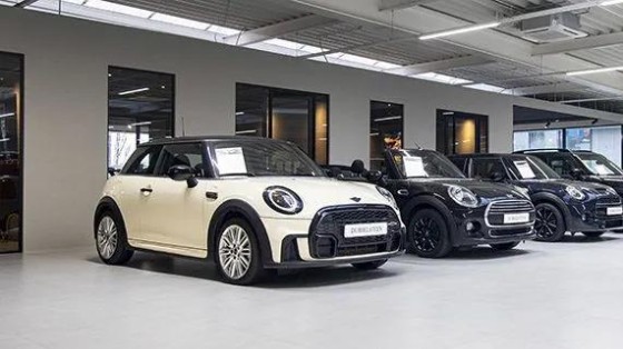 Zweedse autodealer Hedin zet Nederlandse kooptocht door