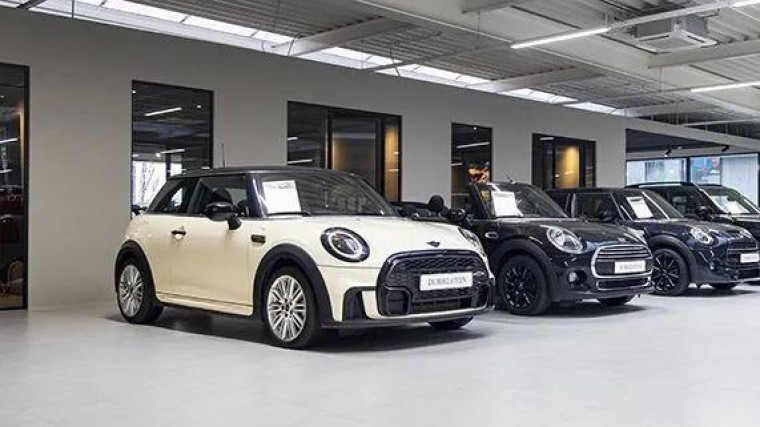 Zweedse autodealer Hedin zet Nederlandse kooptocht door