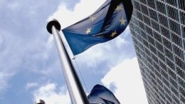 'EU moet Chinese bedrijfsovernames tijdelijk verbieden'