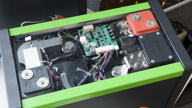 Accumaker Lithium Werks splitst zich in tweeën