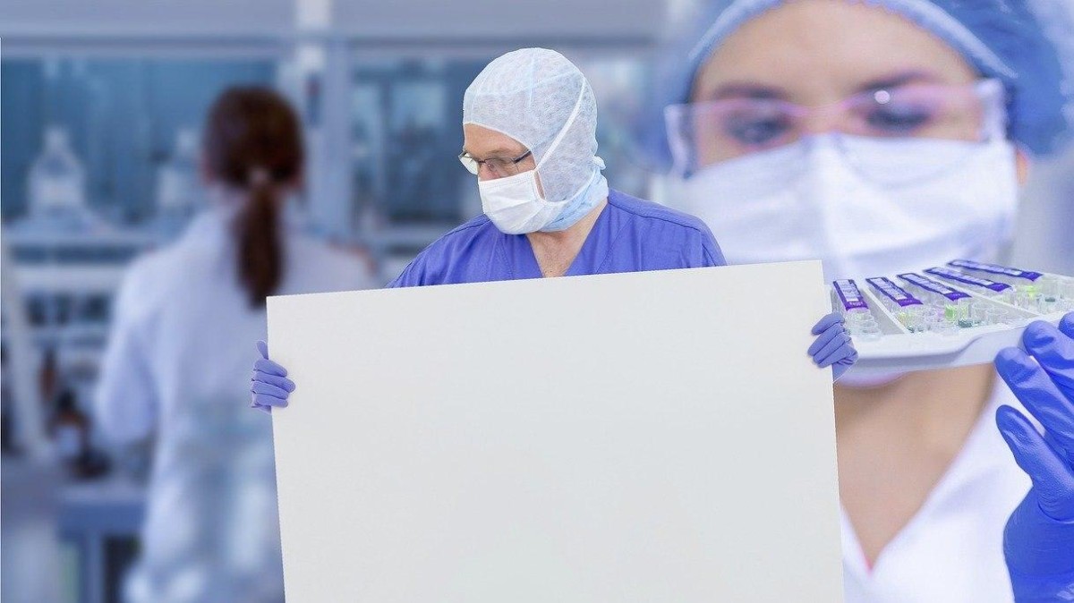 Vaccinbedrijf Intravacc in de verkoop