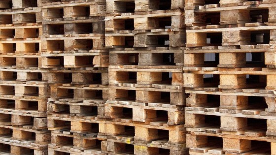 Twee palletbedrijven komen in Belgische handen