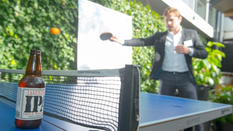 Het was weer tijd voor een échte borrel