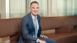 Geen formaliteit maar fundament: IJsbrand van Straten (Stibbe) over de veranderde rol van de notaris bij fusies en overnames