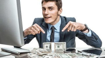 Wie verdienen er geld aan spacs?