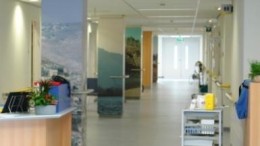 Frans zorgvastgoedbedsrijf op Europese strooptocht