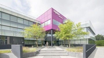 Equipe voornemens om Oogkliniek Heuvelrug over te nemen