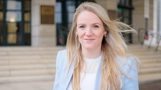 Dominque Coumans, Allen & Overy: "Verwar uitstraling niet met competentie"