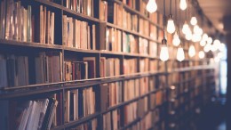 Paniek bij schrijvers om fusiegeruchten boekuitgevers